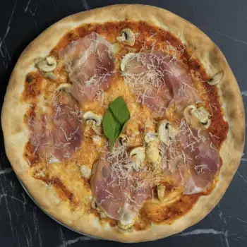 Prosciutto e Funghi