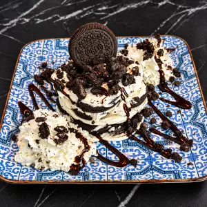 Hausgemachtes Oreo-Tiramisu  bei Don Roberto Graz