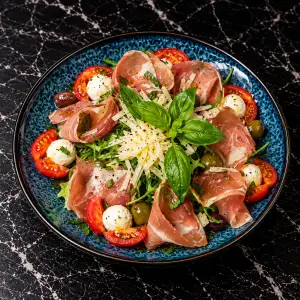 Italiana Salat bei Don Roberto Graz