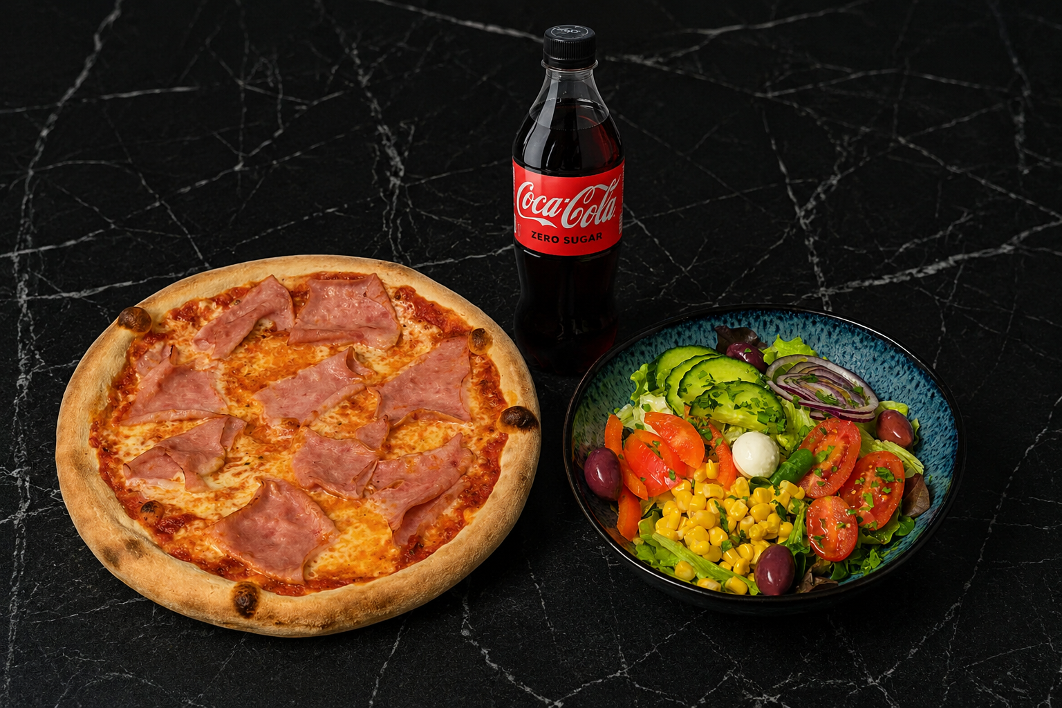 Schinken + Insalata Mista + Cola 0.5 – jetzt in Graz bestellen